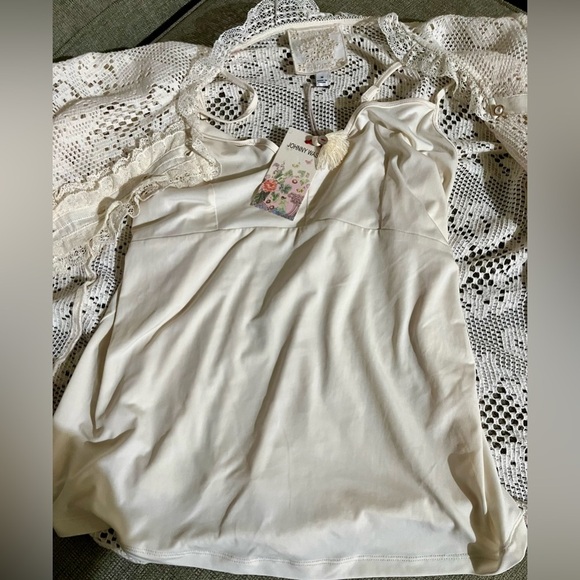 JOHNNY WAS The Classic Betty Blouse Floral Pattern Lace w Cami Cream New W Tags - Picture 7 of 14